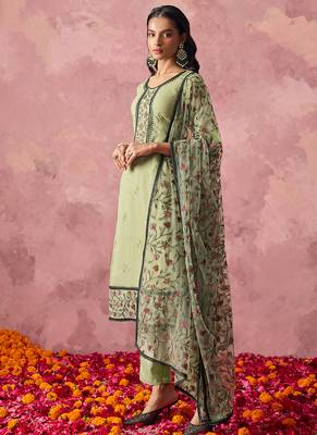 Beige georgette embroidered salwar suit 3