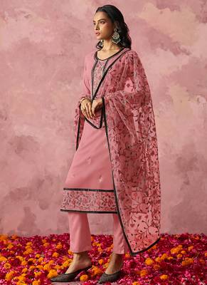 Light pink georgette embroidered salwar suit 3