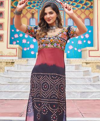Black rayon badhni print kutchi gamthi work navratri kurti 3