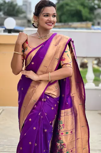 Magenta silk blend saree with paithani rich weaved pallu and blouse