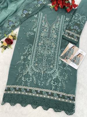 Heavy organza with boring embroidered sequin work semistitched pakistani suit 3