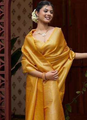 Mustard color silk blend saree with blouse 4