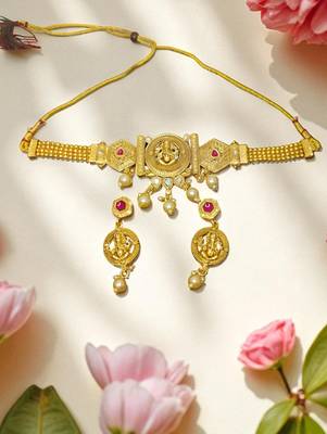 Golden Glamour Lord Ganesh Temple Choker Set Gold-Plated Alloy with Cultured Pearls 2