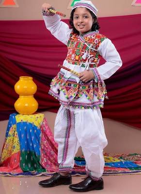 Cotton blend woven full sleeves navratri theme banjara embroidered kediya with coordinating dhoti set - white 2