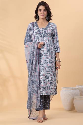 women's grey rayon blend geometric straight kurta set