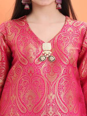 Pink  cotton printed  kurta set 3