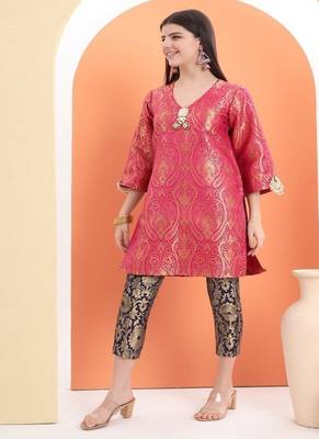 Pink  cotton printed  kurta set 5