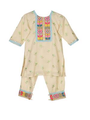 White cotton embroidered  kurta set 1