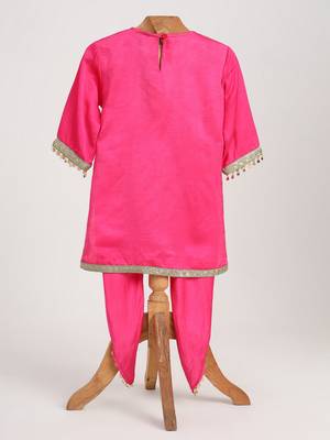 Pink  cotton embroidered  kurta set 2
