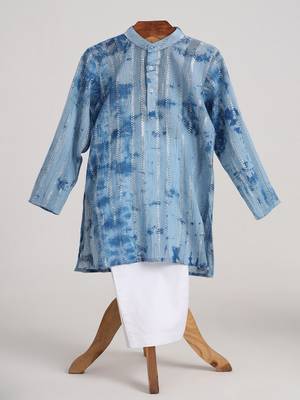 Blue  cotton embroidered  kurta pyjama 1