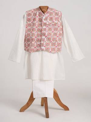 White cotton embroidered  kurta pyjama 1