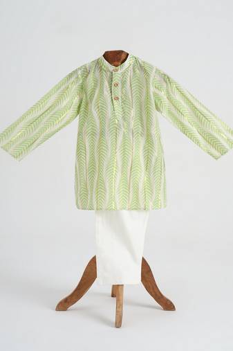 Green cotton plain  kurta pyjama