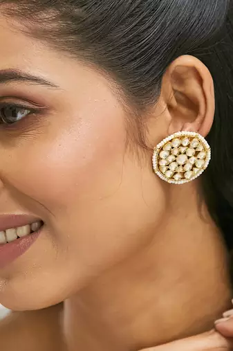 gold plated elegant kundan stone studded & pearl beaded disc studs