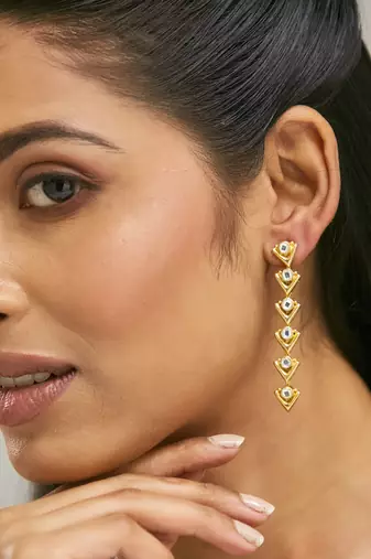 18k gold plated crystal stone studded triangular drop sleek earrings