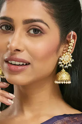 gold plated floral jhumki kundan studded kanauti earrings