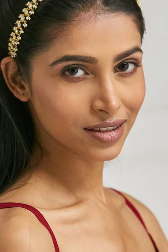 gold plated kundan & pearl studded matha patti cum necklace