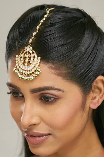 gold plated kundan green maang tikka