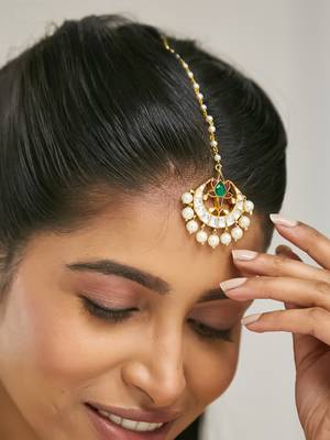 gold plated green stone & kundan studded with pearl drop maang tikka head jewellery 1