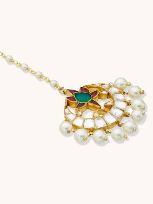gold plated green stone & kundan studded with pearl drop maang tikka head jewellery 5