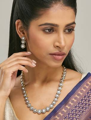 gold plated crystal stone studded necklace set 1