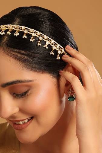 gold plated regal kundan & pearl matha patti cum necklace