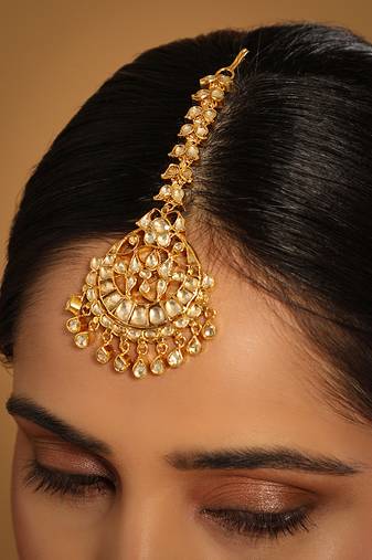 gold plated kundan studded maang tikka head jewellery