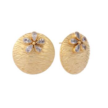 gold plated floral motif stud earrings 4