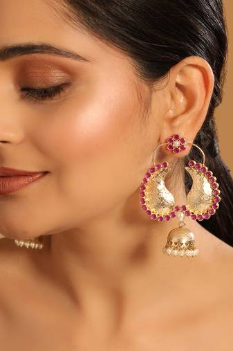 gold plated pink paisley bloom earrings