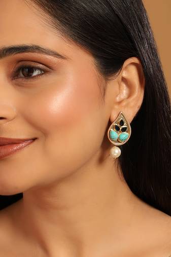 gold plated black paisley earrings