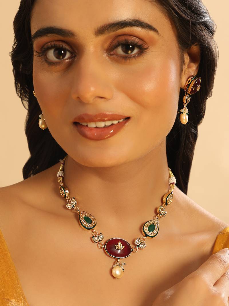 gold plated radiant sage stone kundan necklace