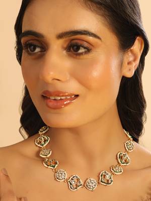gold plated kundan ornate royal matha patti cum necklace 3