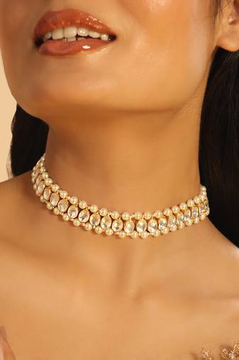 gold plated kundan refined sleek choker necklace