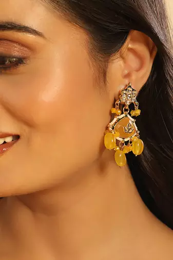 Amber glory ethnic earrings & maang tikka set