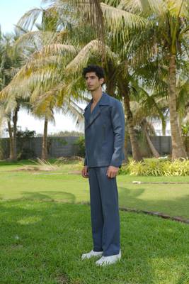 Denim blue 4-way stretch plain jacket 2