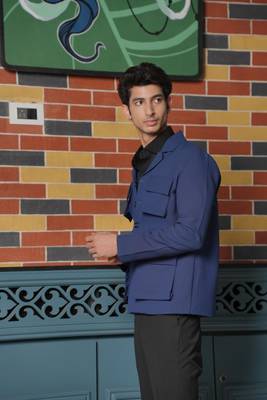 Black 4-way stretch plain shacket 2