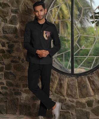 Black 4-way stretch plain jacket 2