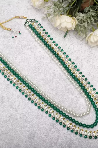 Layered moti necklace With Antique Brooch