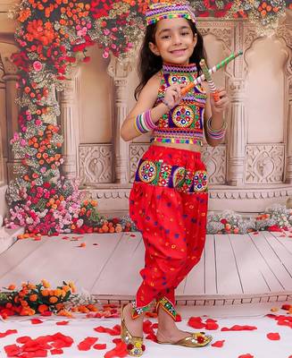 Red embroidered cotton top & dhoti with cap set for girls 3