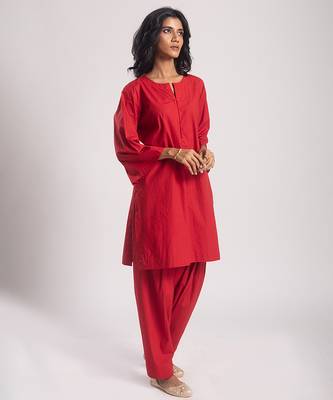 Red cambric plain kurta with bottom 1