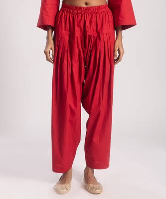 Red cambric plain kurta with bottom 4