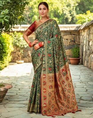 Green woven paithani silk blend saree with unstitched blouse 1