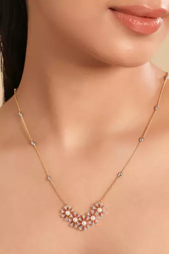 American diamond sunkissed pearl bloom minimal necklace set