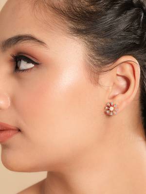 American diamond sunkissed pearl bloom minimal necklace set 3