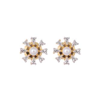American diamond sunkissed pearl bloom minimal necklace set 5