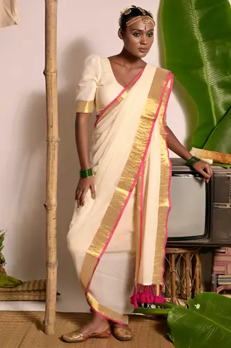 off white mul cotton handwoven saree with golden and pink border