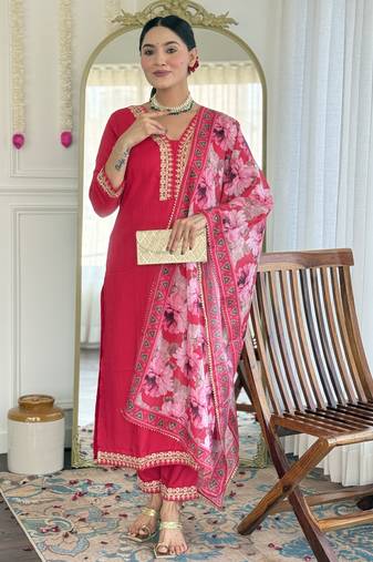 Women's embroidered viscose slub kurta set with floral dupatta, v-neck, 3/4 sleeve, regular fit