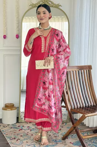 Women's embroidered viscose slub kurta set with floral dupatta, v-neck, 3/4 sleeve, regular fit