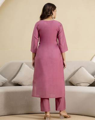 Trendmalls Pink roman silk embroidery kurta pant with dupatta set 3