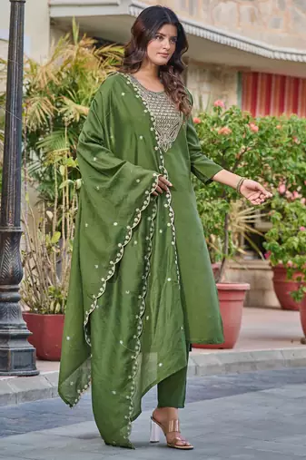 Women's green chanderi kurta set, embroidered yoke, floral printed dupatta, 3/4 sleeve, regular fit