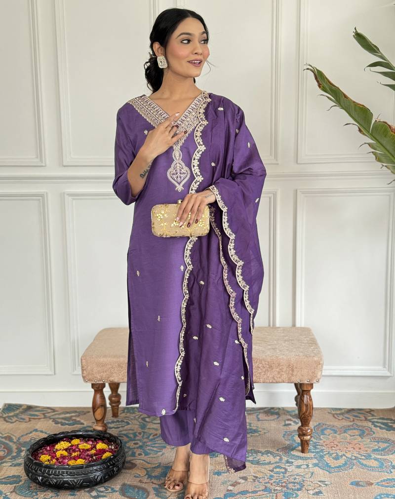 Women's chanderi kurta set with floral dupatta, purple embroidered v-neck, 3/4 sleeve, regular fit